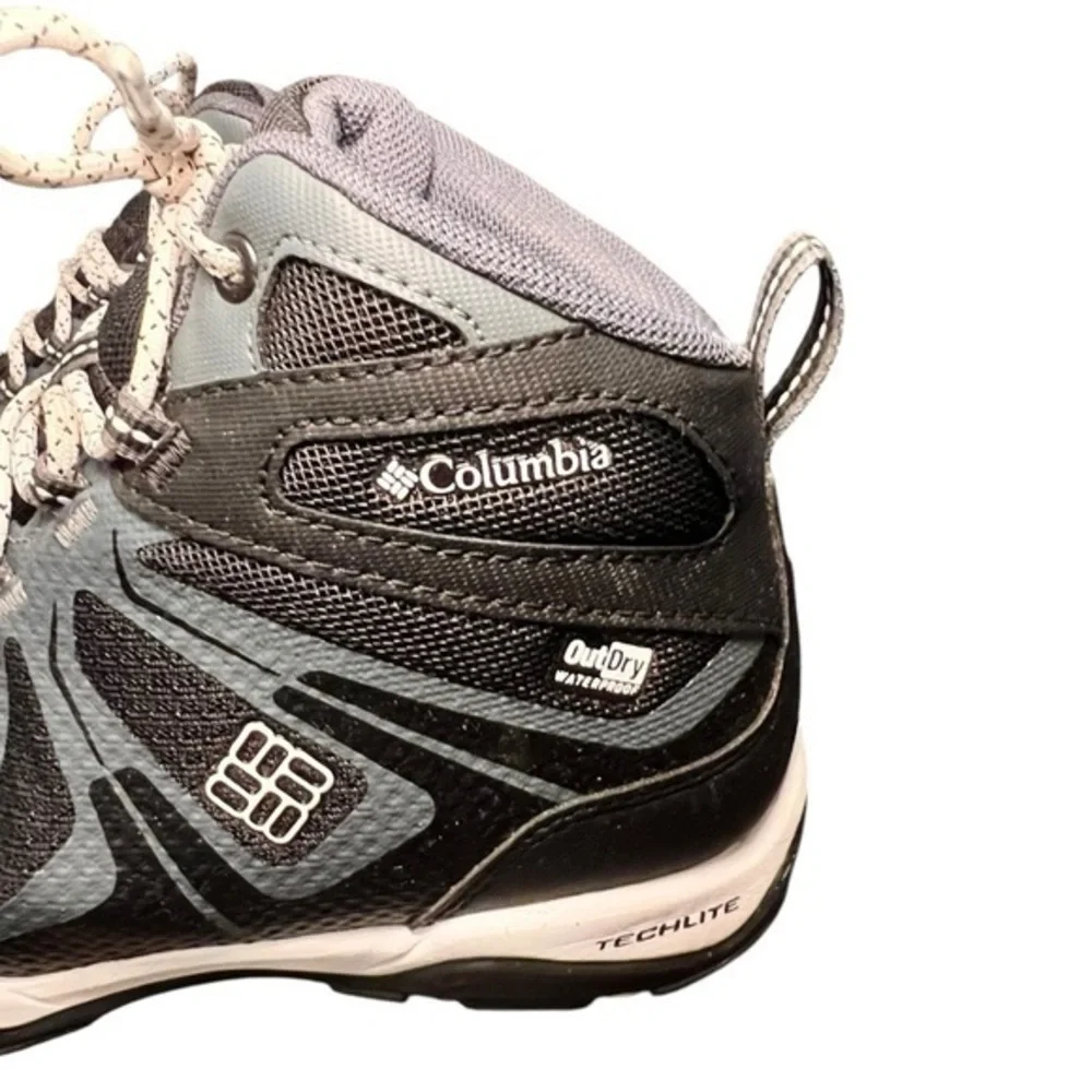 COLUMBIA Women's Grove Heights Low OD Techlite Trail Hiking Shoes‎ 6 Black/Grey